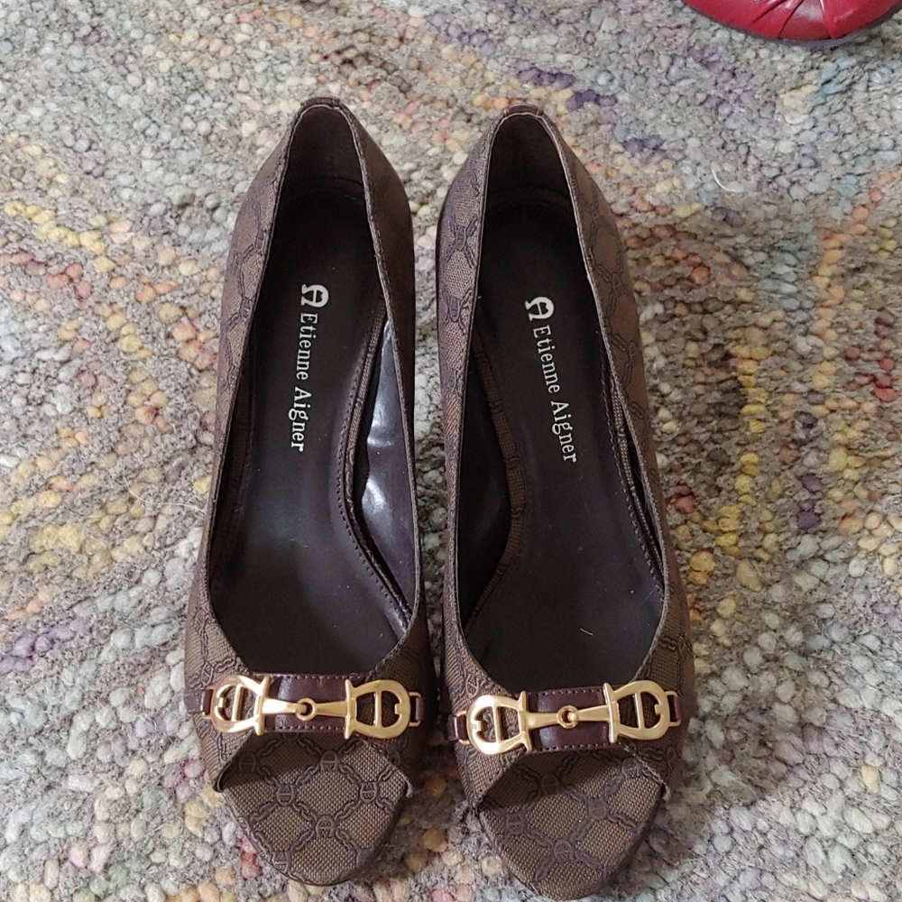 Brown Etienne Aigner Pumps